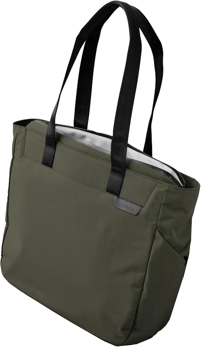 Amazon | [ALPAKA] Metro Tote Bag トートバッグ 16インチラップトップ